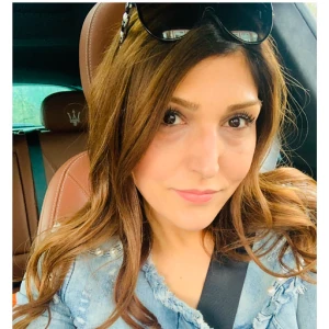 image of agent Lili Motaghi